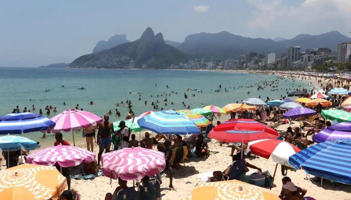 Verão começa com previsão de calor acima da média histórica